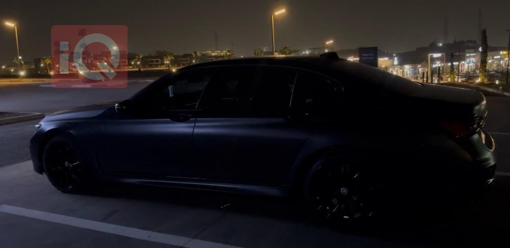 بي ام دبليو الفئة 7